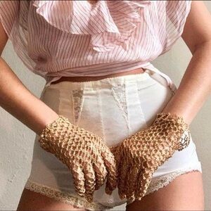 Vintage Gold Knit Chainlink Gloves